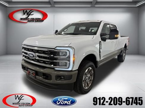 New 2026 Ford F250 4x4 Crew Cab Super Duty image 1