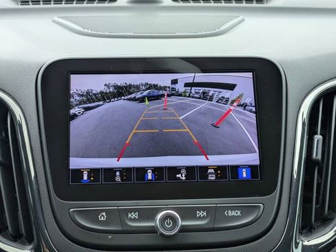 Used 2023 Chevrolet Equinox RS w/ RS Leather Package FWD image 22