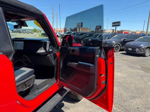 Used 2022 Ford Bronco Outer Banks AWD/4WD image 55