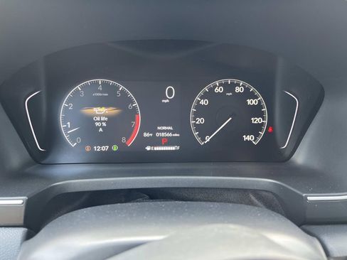 Used 2025 Honda Pilot Touring image 37