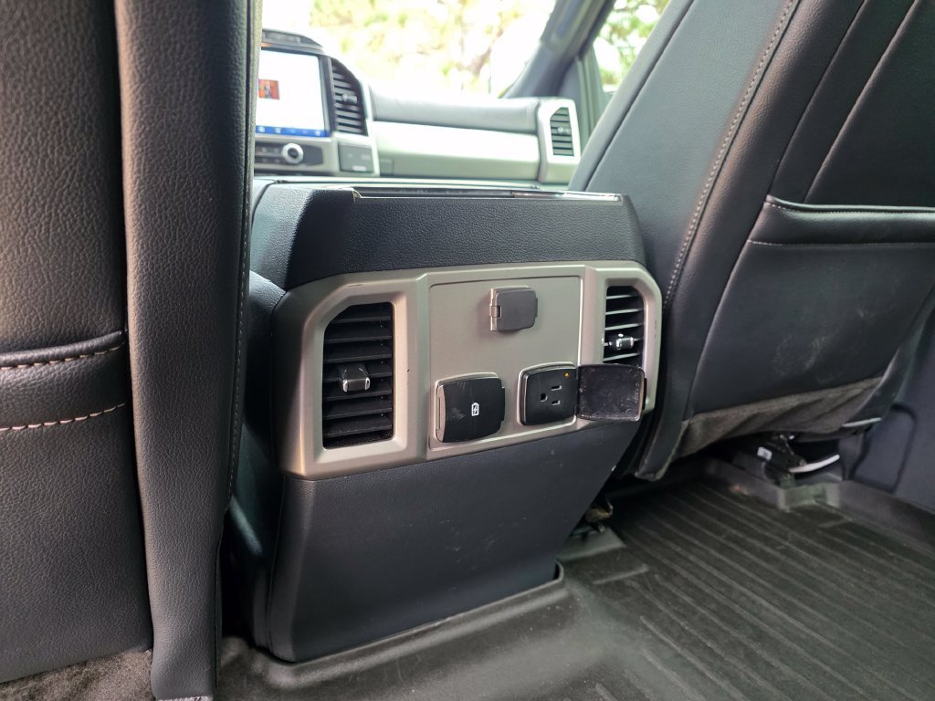 Used 2022 Ford F250 Lariat w/ Tremor Off-Road Package AWD/4WD image 18