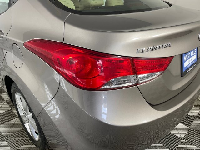 Used 2011 Hyundai Elantra GLS w/ Preferred Equipment Pkg 3 FWD image 18