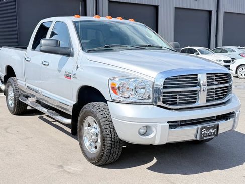 Used 2008 Dodge Ram 2500 Truck Laramie w/ Protection Group AWD/4WD image 2