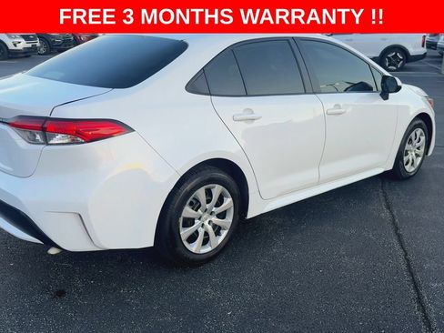 Used 2022 Toyota Corolla LE FWD image 9