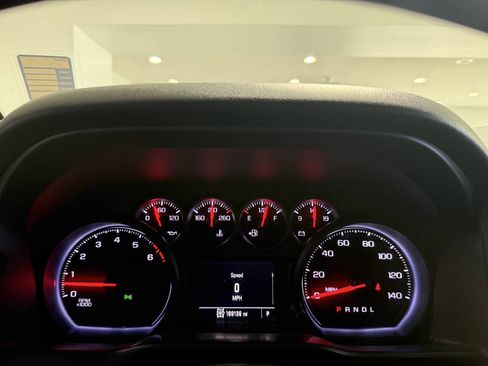 Used 2019 Chevrolet Silverado 1500 Custom Trail Boss w/ Custom Convenience Package AWD/4WD image 13