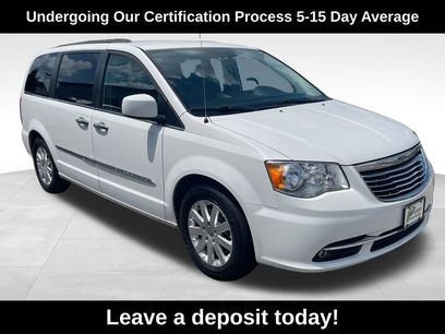 Used 2015 Chrysler Town & Country Touring w/ Driver Convenience Group