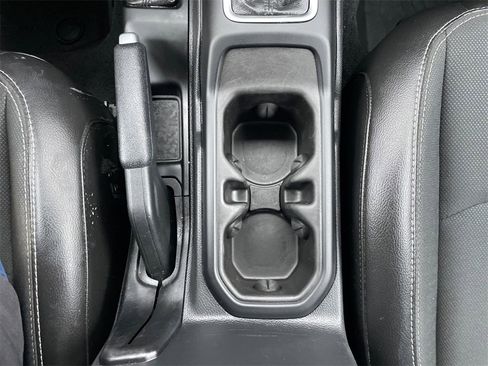 Used 2023 Jeep Gladiator Sport S image 13