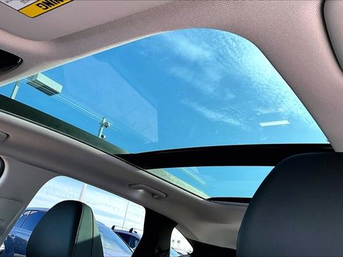 Certified 2025 Hyundai Tucson SEL image 12