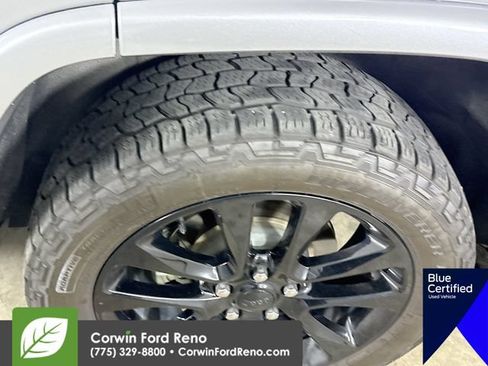 Used 2018 Jeep Grand Cherokee Altitude AWD/4WD image 33