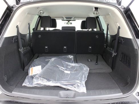 New 2026 Nissan Pathfinder S FWD image 26