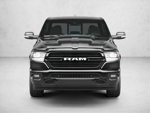 Used 2024 RAM 1500 Laramie image 2