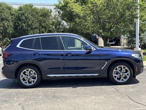 Used 2023 BMW X3 xDrive30i w/ Premium Package AWD/4WD image 4