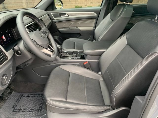 Used 2022 Volkswagen Atlas Cross Sport SE w/ Panoramic Sunroof Package AWD/4WD image 24