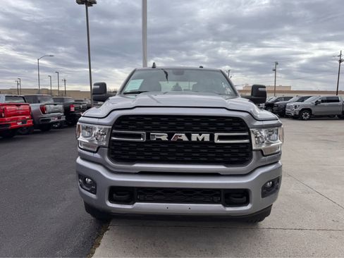 Used 2024 RAM 2500 Big Horn w/ Sport Appearance Package image 8