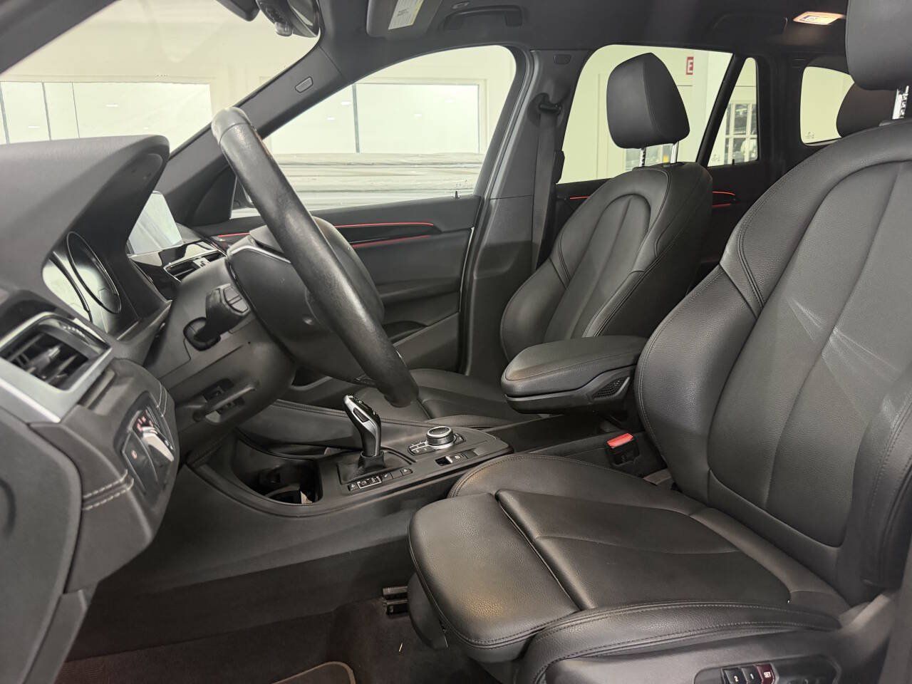 Used 2020 BMW X1 xDrive28i w/ Convenience Package AWD/4WD image 14