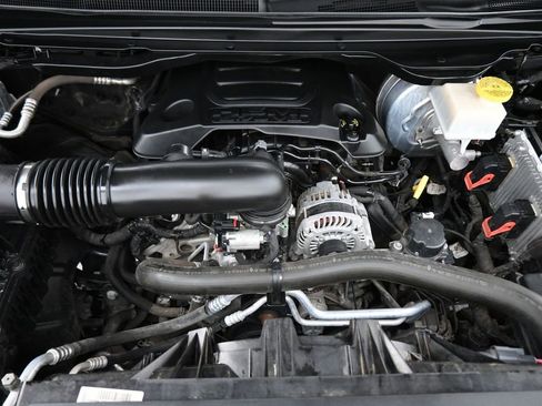 Used 2020 RAM 1500 Big Horn RWD image 14