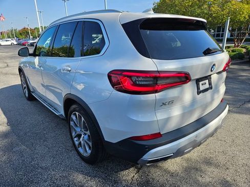 Used 2019 BMW X5 xDrive40i w/ Convenience Package AWD/4WD image 4