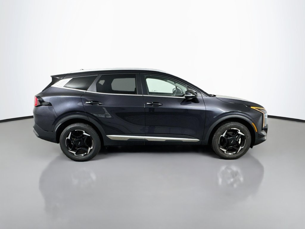 Used 2026 Kia Sportage EX AWD/4WD image 8
