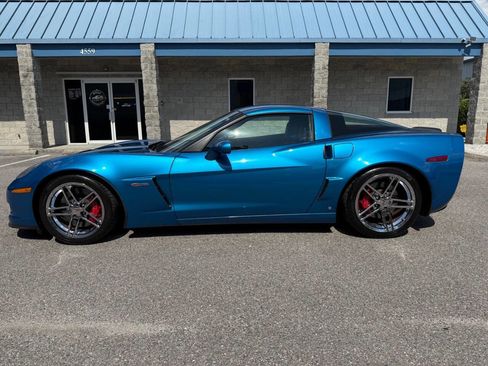 Used 2008 Chevrolet Corvette Z06 w/ Preferred Equipment Group RWD image 5
