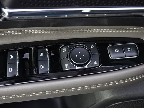 New 2026 Lincoln Corsair Premiere AWD/4WD image 23
