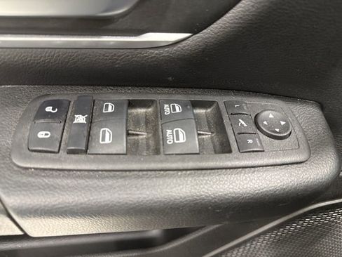 Used 2022 RAM 1500 Big Horn image 21