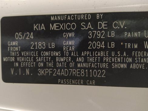 Used 2024 Kia Forte LX image 33