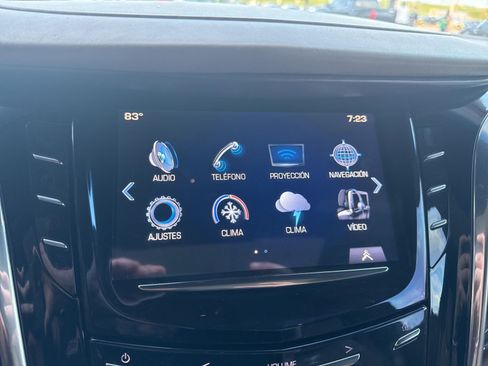 Used 2017 Cadillac Escalade ESV Platinum image 19