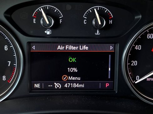 Used 2023 Buick Enclave Essence AWD/4WD image 38