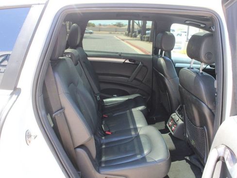 Used 2015 Audi Q7 3.0T S line Prestige w/ 21" S Line Plus Package AWD/4WD image 16