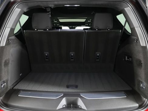Used 2026 Cadillac Escalade V AWD/4WD image 13