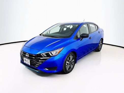 Used 2024 Nissan Versa S w/ S Plus Package image 3