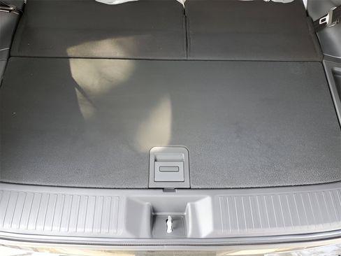 New 2025 Honda Pilot Touring image 24