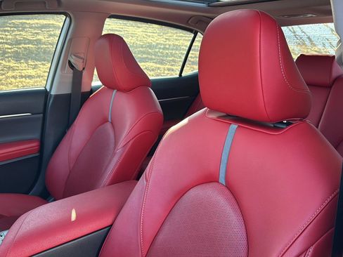 Used 2023 Toyota Camry XSE image 26