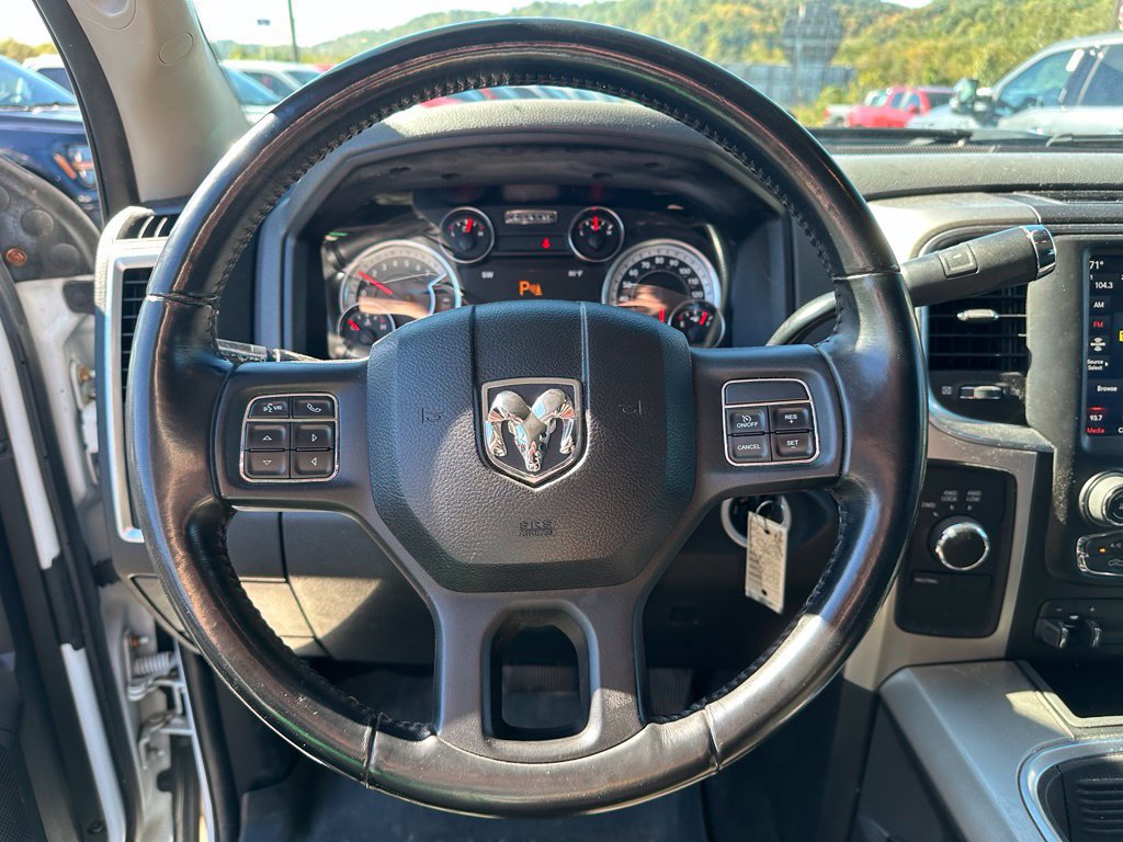 Used 2018 RAM 2500 SLT w/ Luxury Group AWD/4WD image 8