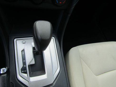 Used 2017 Subaru Impreza 2.0i Premium image 21