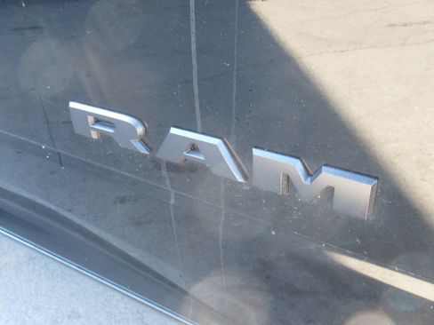 Used 2023 RAM 2500 Big Horn w/ Level B Equipment Group AWD/4WD image 8