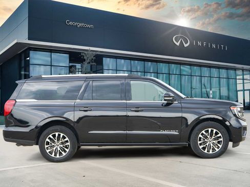 Used 2025 Ford Expedition Max Platinum image 3