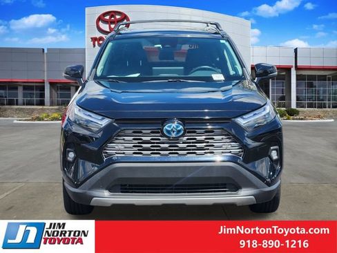 Used 2023 Toyota RAV4 Limited AWD/4WD image 2