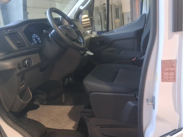 Used 2025 Ford Transit 250 Low Roof w/ Exterior Upgrade Package RWD image 4