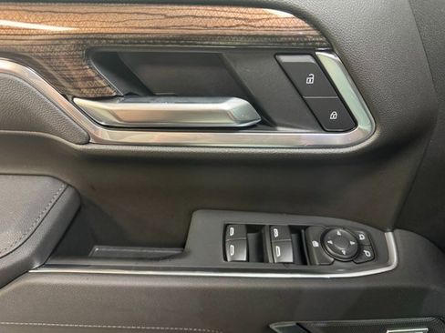 New 2026 Chevrolet Silverado 1500 RST w/ Dark Appearance Package image 17