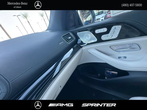 New 2026 Mercedes-Benz GLS 580 4MATIC image 25