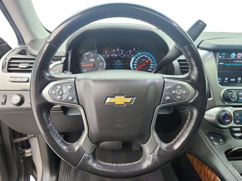 Used 2019 Chevrolet Suburban Premier w/ Max Trailering Package image 15