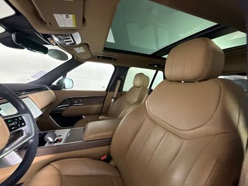 Used 2025 Land Rover Range Rover SE AWD/4WD image 63