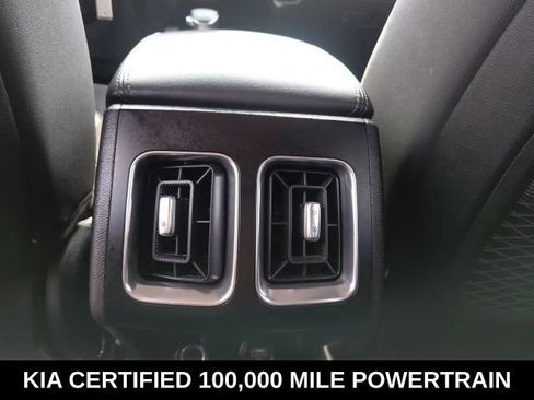 Certified 2023 Kia Sorento LX FWD image 23