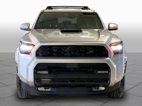 Used 2025 Toyota 4Runner TRD Sport Premium w/ Tow Technology Package image 3