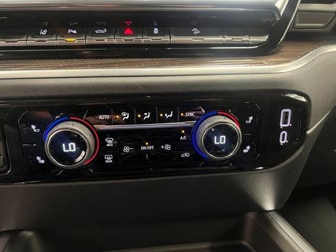 New 2026 Chevrolet Silverado 3500 LT w/ All Star Edition AWD/4WD image 10