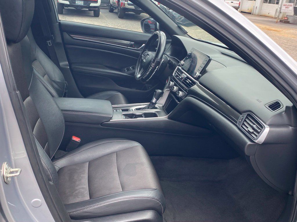 Used 2020 Honda Accord Sport image 18