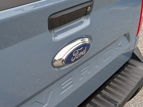 Used 2024 Ford Maverick Lariat image 16