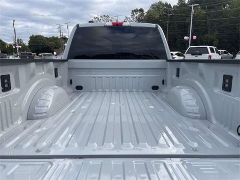 New 2026 Ford F250 Lariat w/ FX4 Off-Road Package image 9