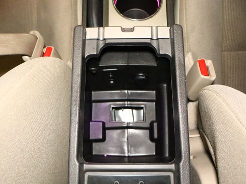 Used 2010 Ford Fusion Hybrid image 27